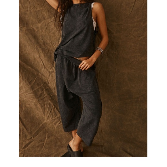 Free People Movement Relaxed Set Hot Shot NWT medium black - Picture 2 of 10
